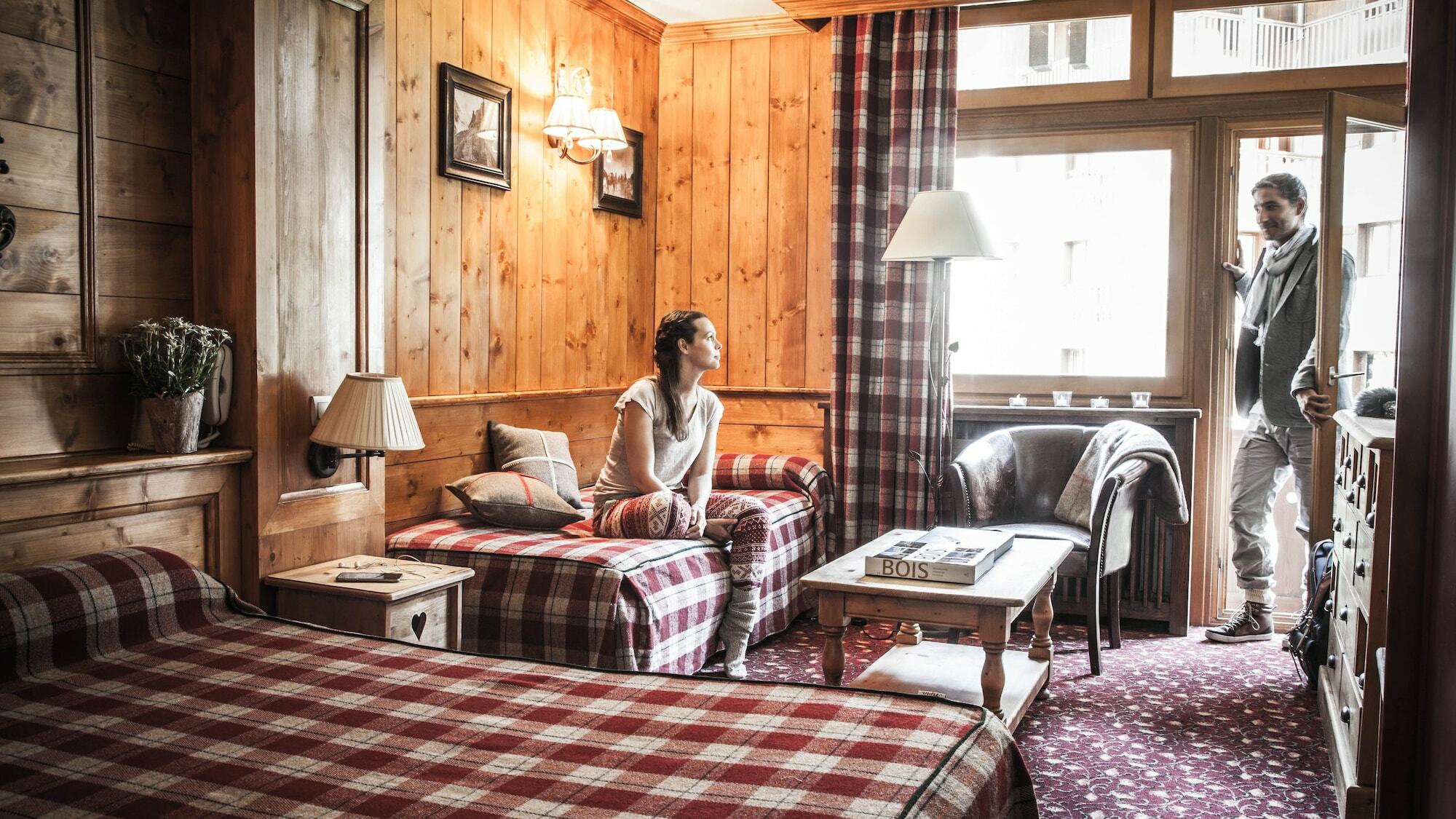 Altitude Hotel